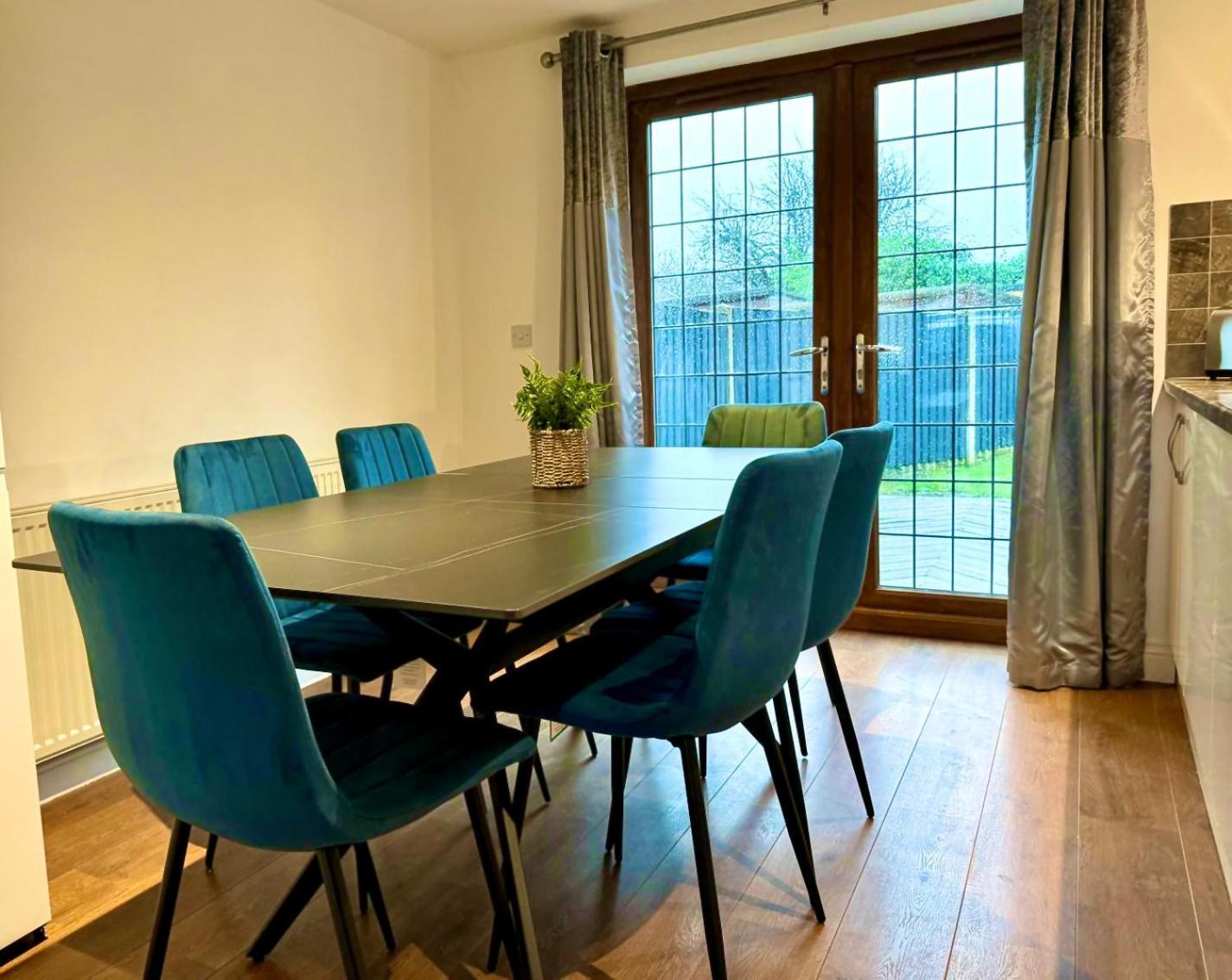 3Br House Ossett-Wakefield, Free Parking 3 Cars Wi Fi Long Stays Екстер'єр фото
