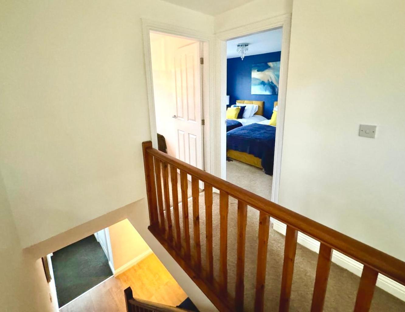 3Br House Ossett-Wakefield, Free Parking 3 Cars Wi Fi Long Stays Екстер'єр фото