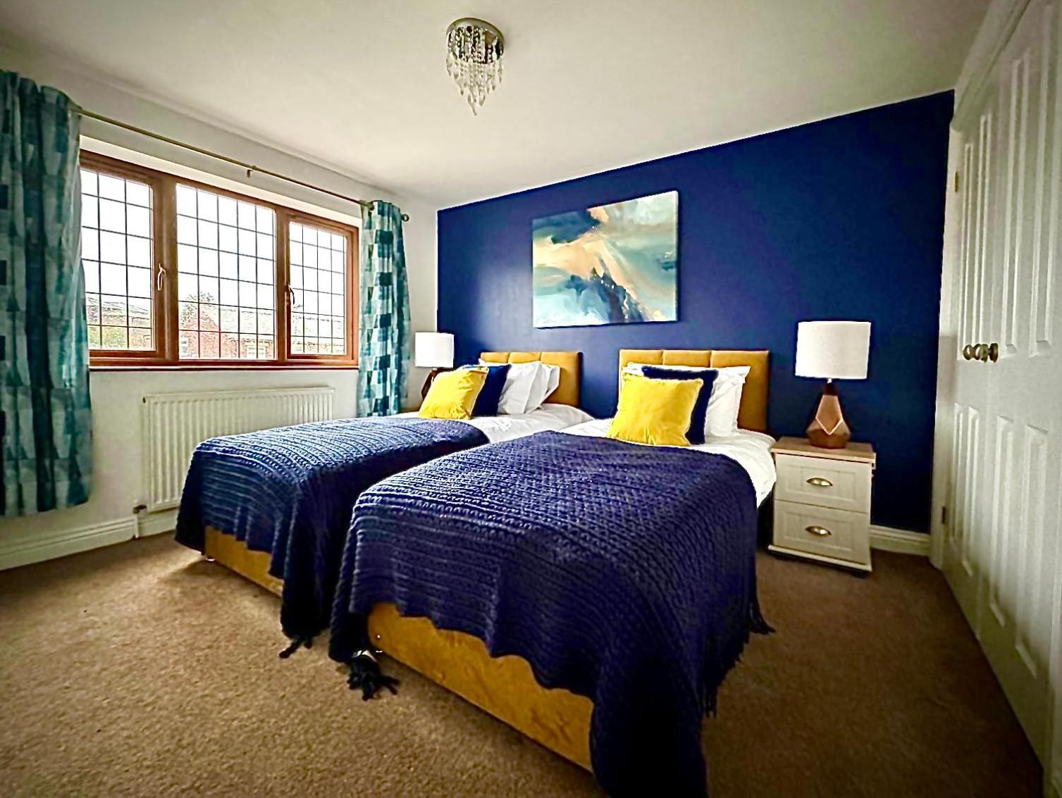 3Br House Ossett-Wakefield, Free Parking 3 Cars Wi Fi Long Stays Екстер'єр фото